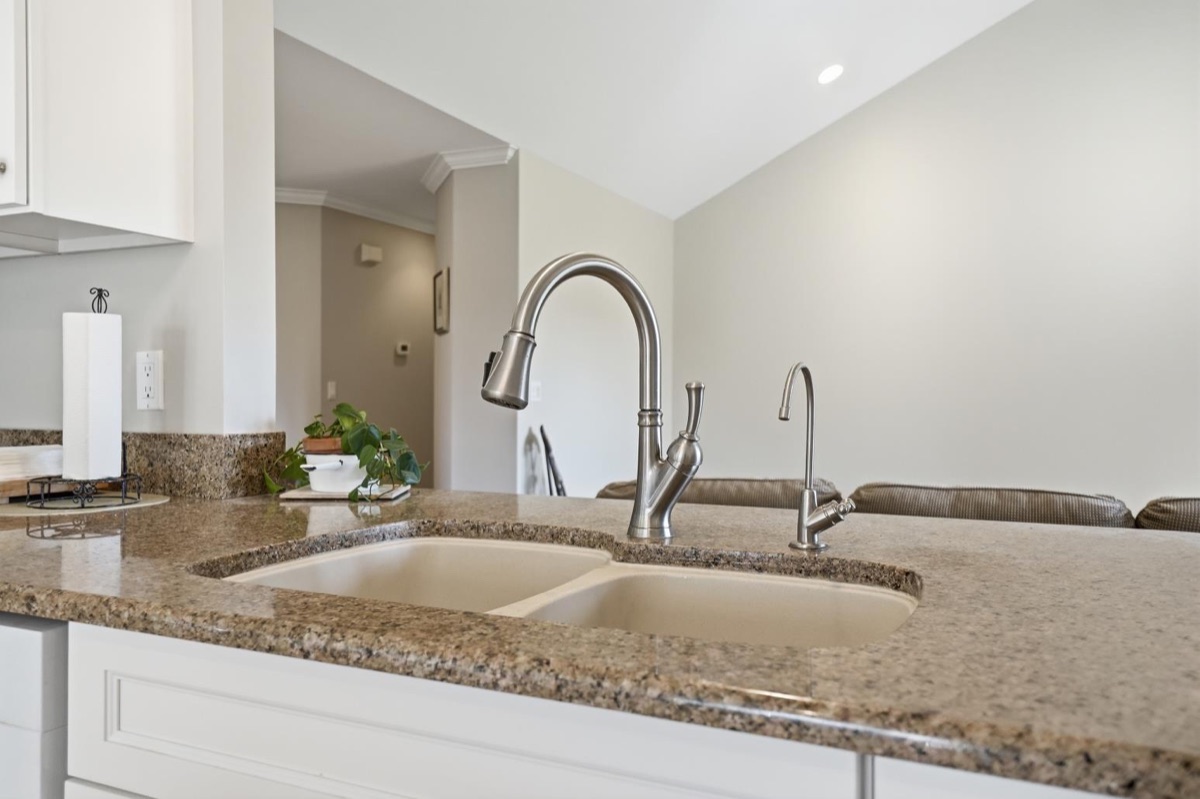 Listing photo 17 — South Lyon, MI