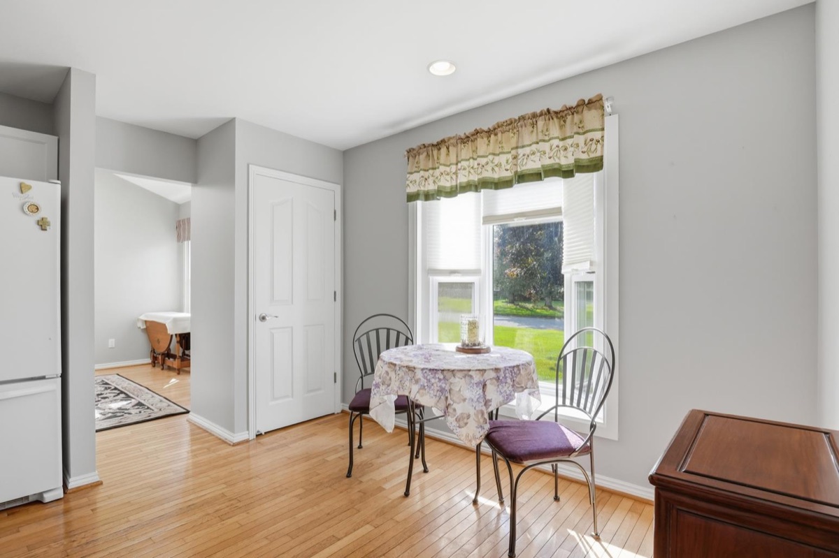 Listing photo 19 — South Lyon, MI