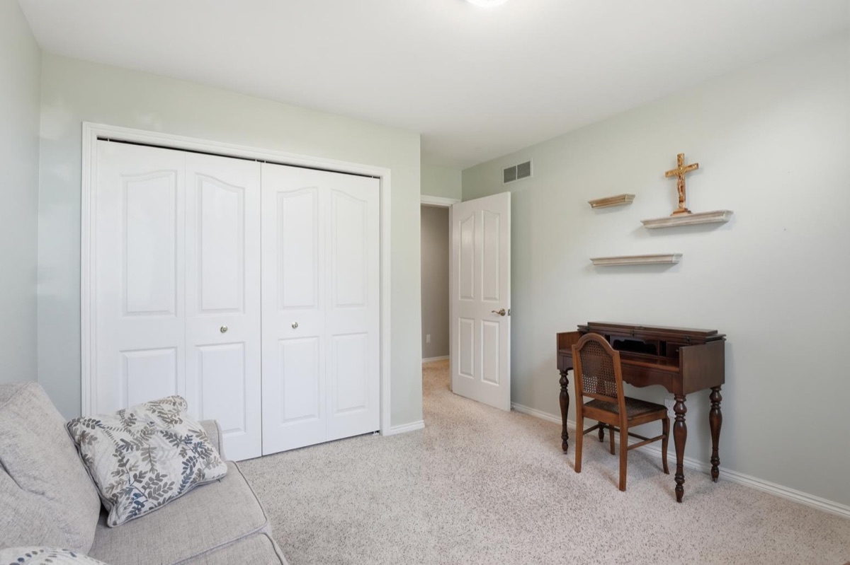 Listing photo 28 — South Lyon, MI