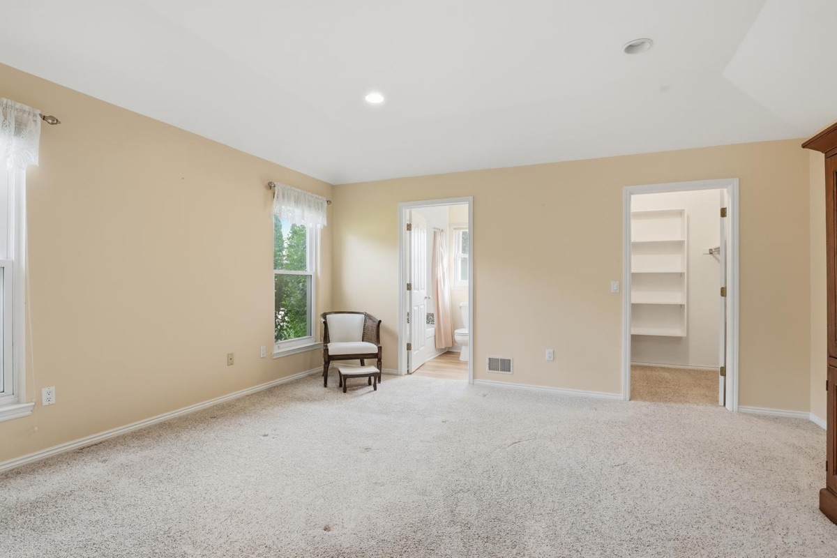 Listing photo 31 — South Lyon, MI