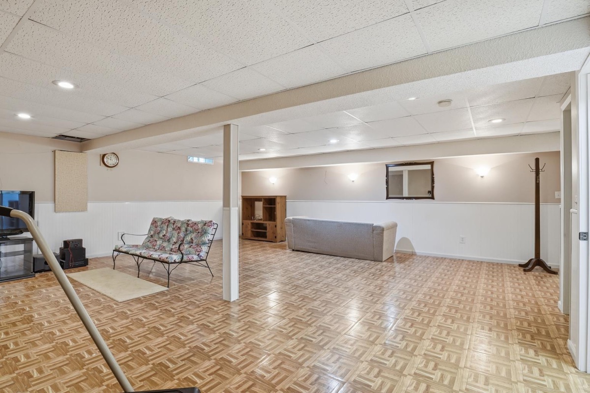 Listing photo 39 — South Lyon, MI