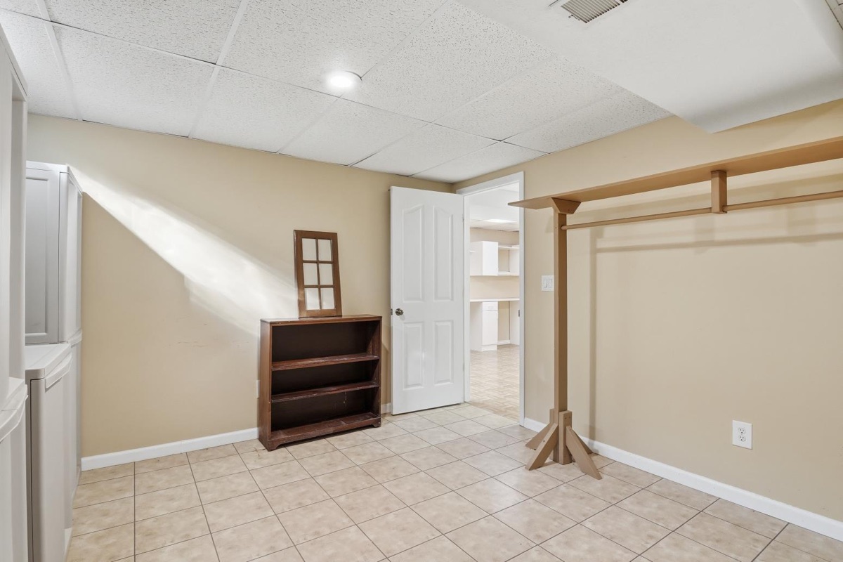 Listing photo 47 — South Lyon, MI