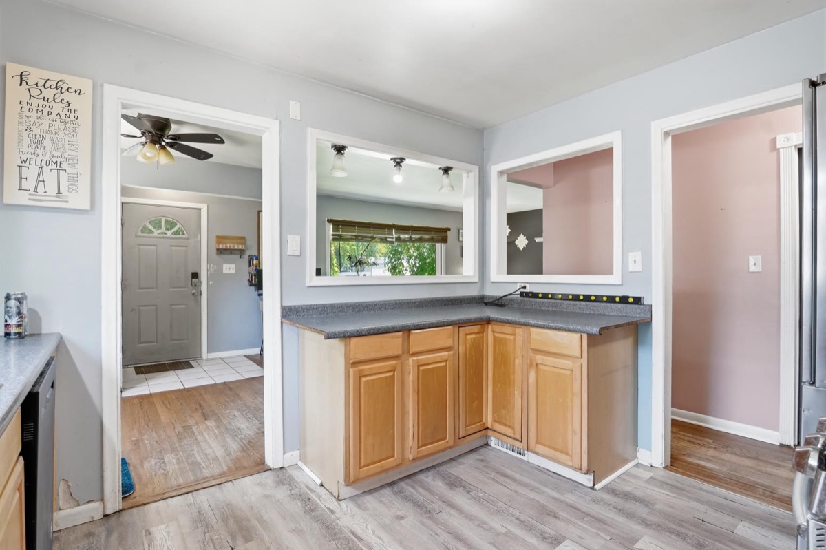 Listing photo 14 — Taylor, MI