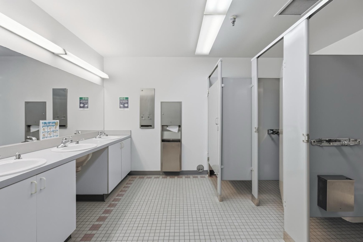 Listing photo 42 — Troy, MI