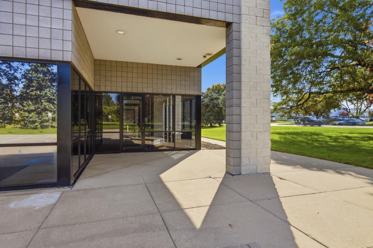 Listing photo 60 — Troy, MI