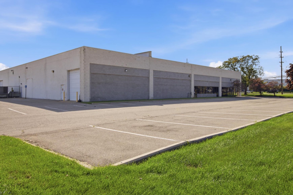 Listing photo 71 — Troy, MI