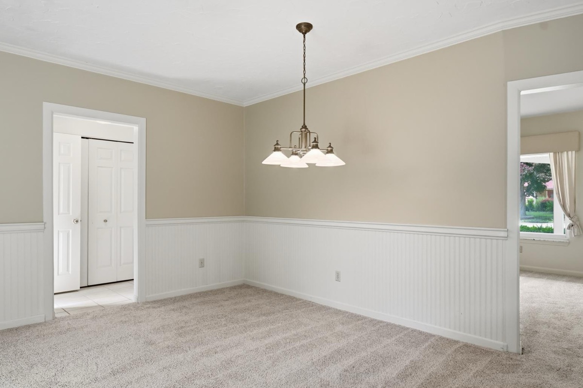 Listing photo 16 — Waterford Township, MI