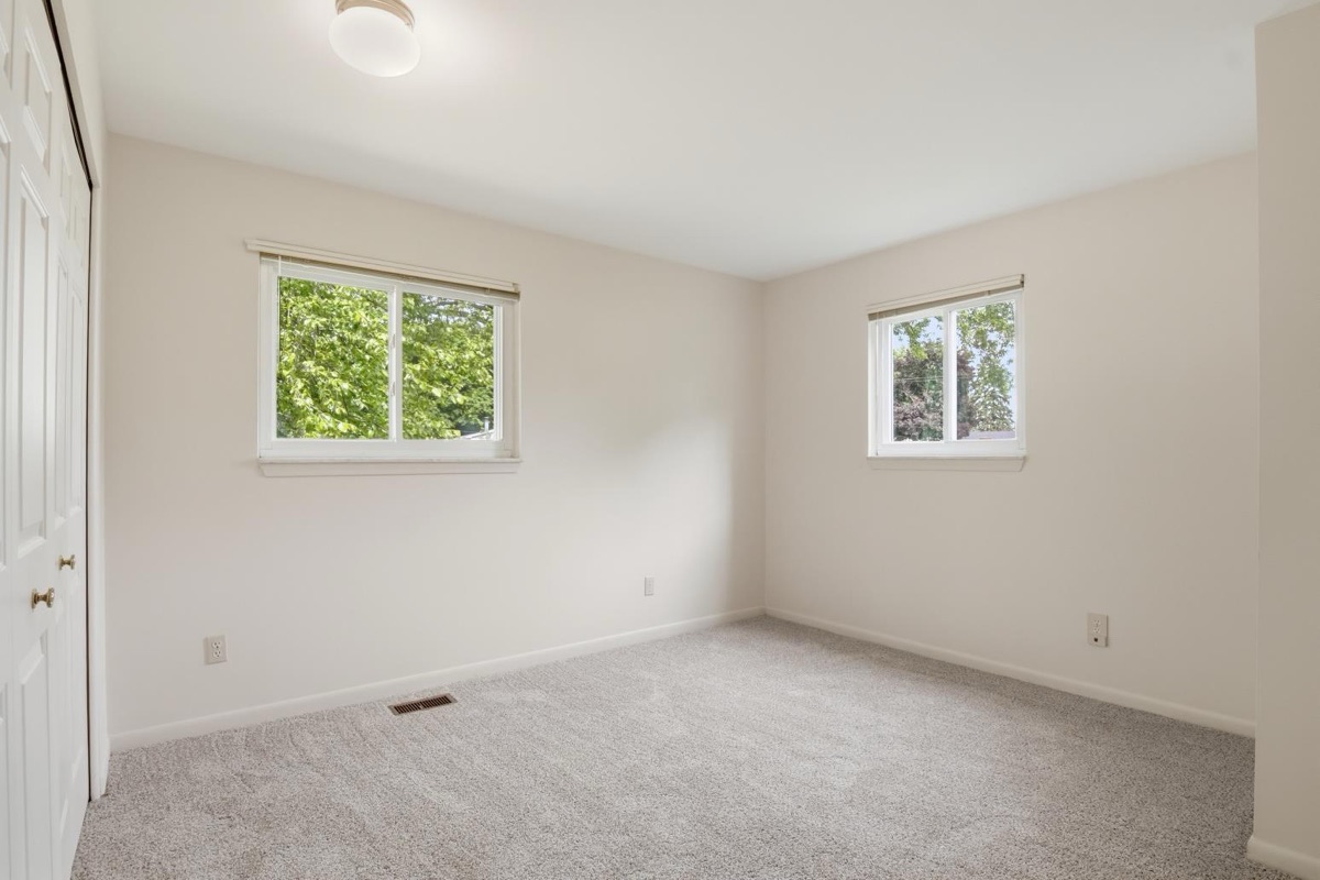 Listing photo 29 — Waterford Township, MI