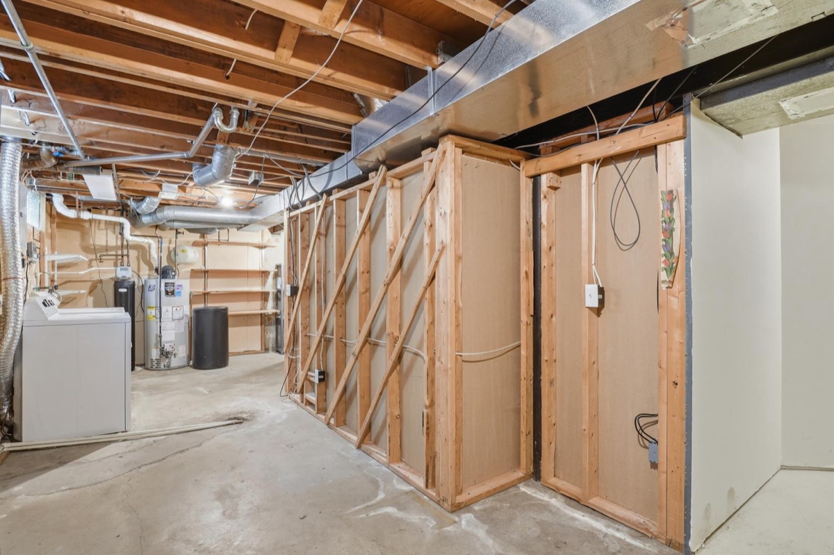 Listing photo 41 — Waterford Township, MI