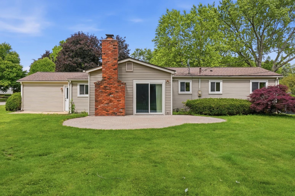 Listing photo 46 — Waterford Township, MI