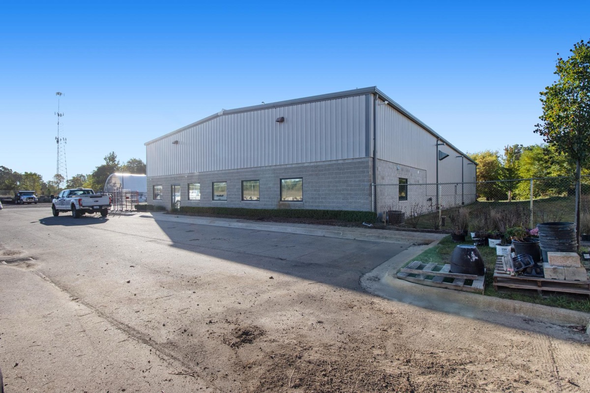Listing photo 9 — White Lake, MI