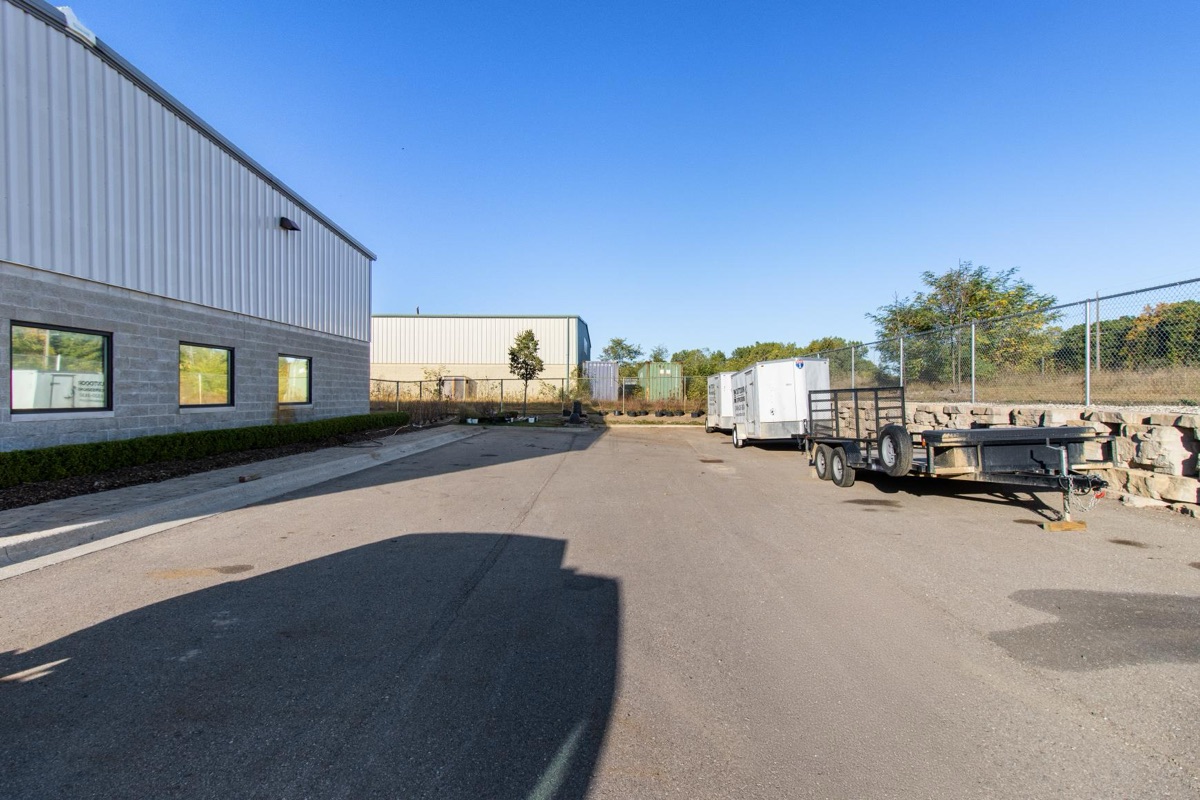 Listing photo 10 — White Lake, MI