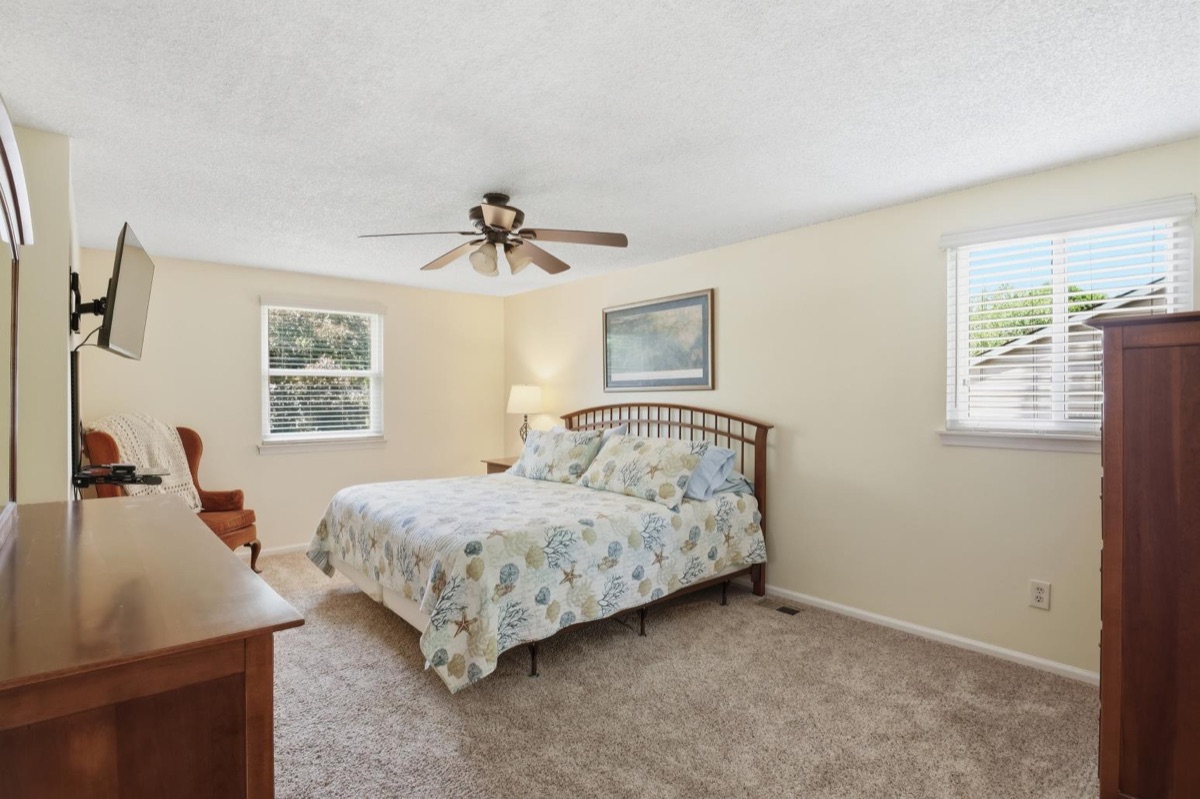 Listing photo 31 — Wixom, MI