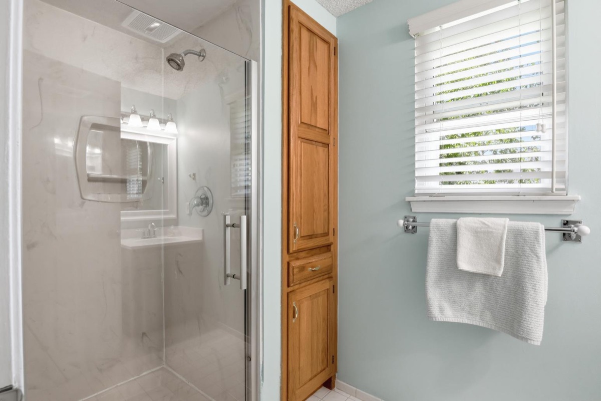 Listing photo 35 — Wixom, MI