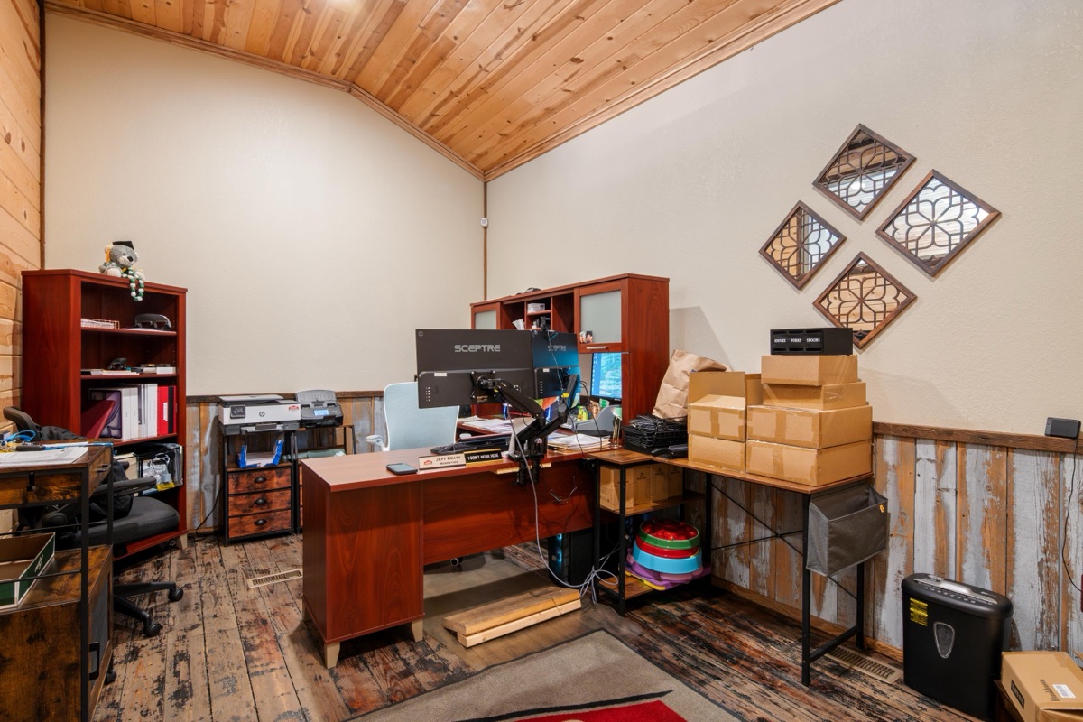 Listing photo 5 — Ypsilanti, MI