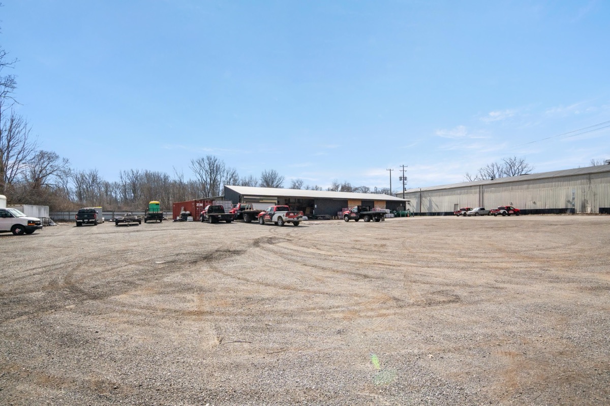 Listing photo 14 — Ypsilanti, MI