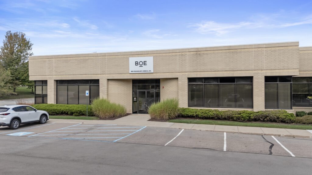 Commercial real estate photo hero image in Livonia