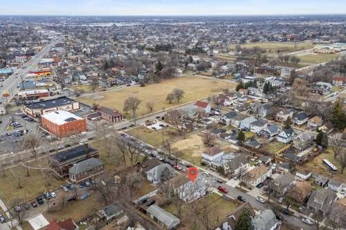 neighborhood shot ypsilanti