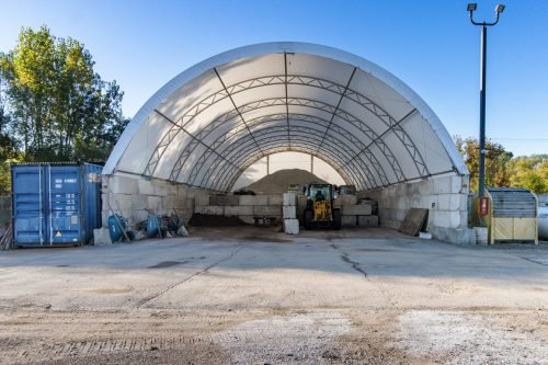 Hangar photo commercial